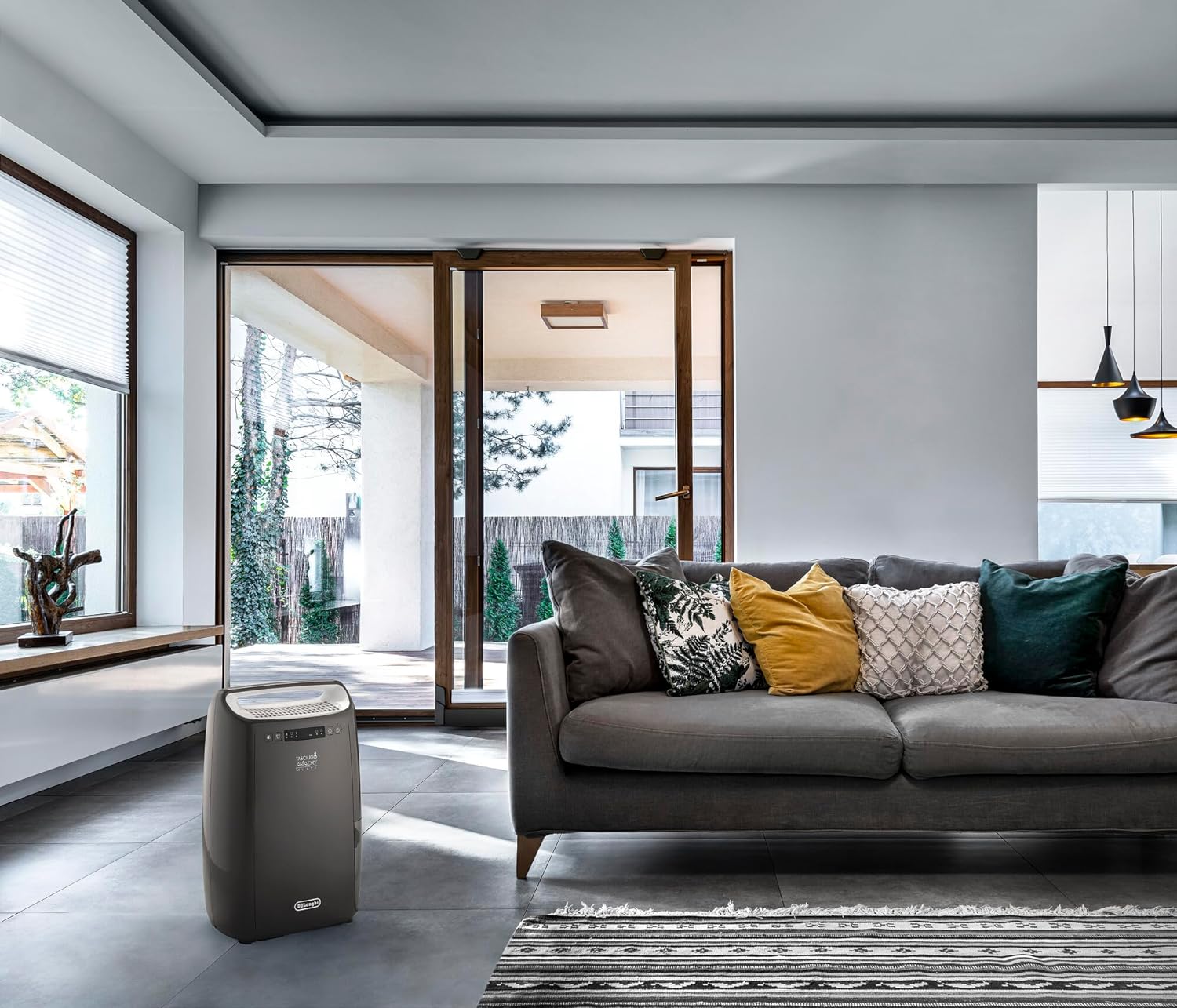 De'Longhi DEXD216F Tasciugo Deumidificatore per eliminare l'umidità, Asciugabiancheria, Doppio Sistema Filtrazione Aria, 16L/giorno, Display Digitale, Silenzioso, Maniglia e ruote, TIMER